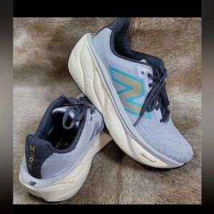 NEW BALANCE Fresh Foam x More V5 Running Shoes Brighton Grey Calcium Size 9.5